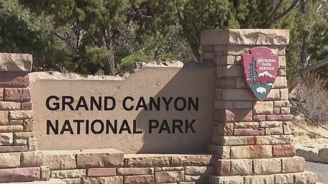 National Park staff call for Grand Canyon closure amid government shutdown