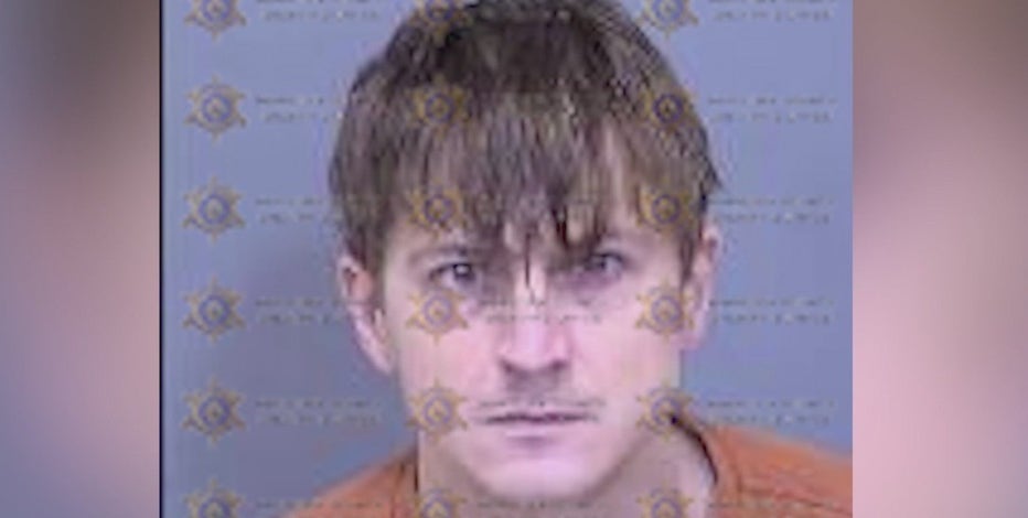 Stepson accused of shooting, killing stepfather inside Phoenix apartment