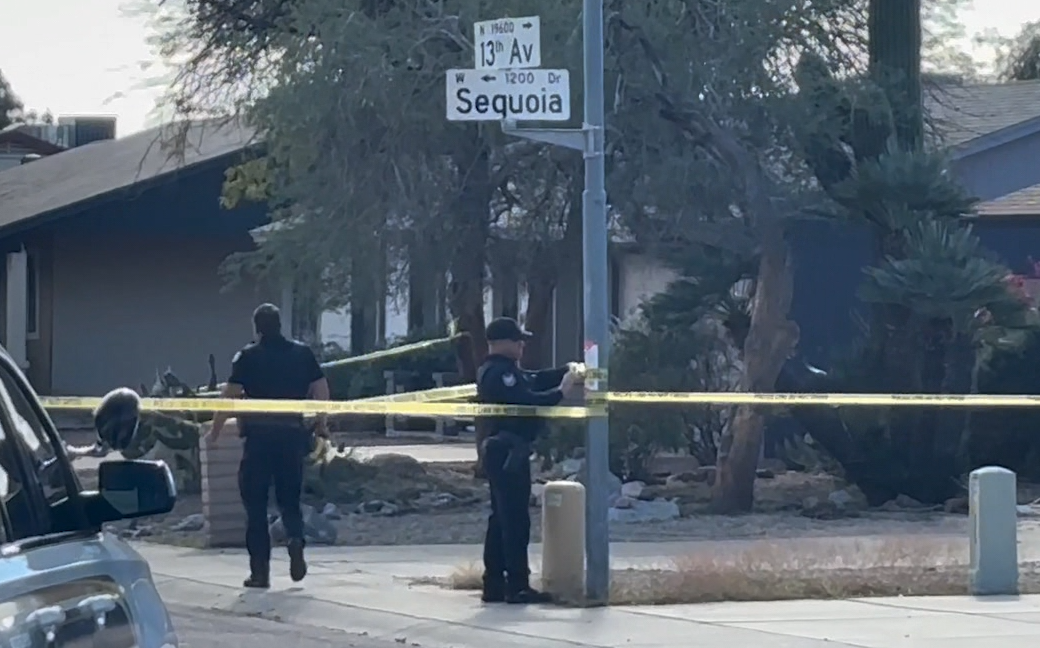 Man dead following shooting at Phoenix home: PD
