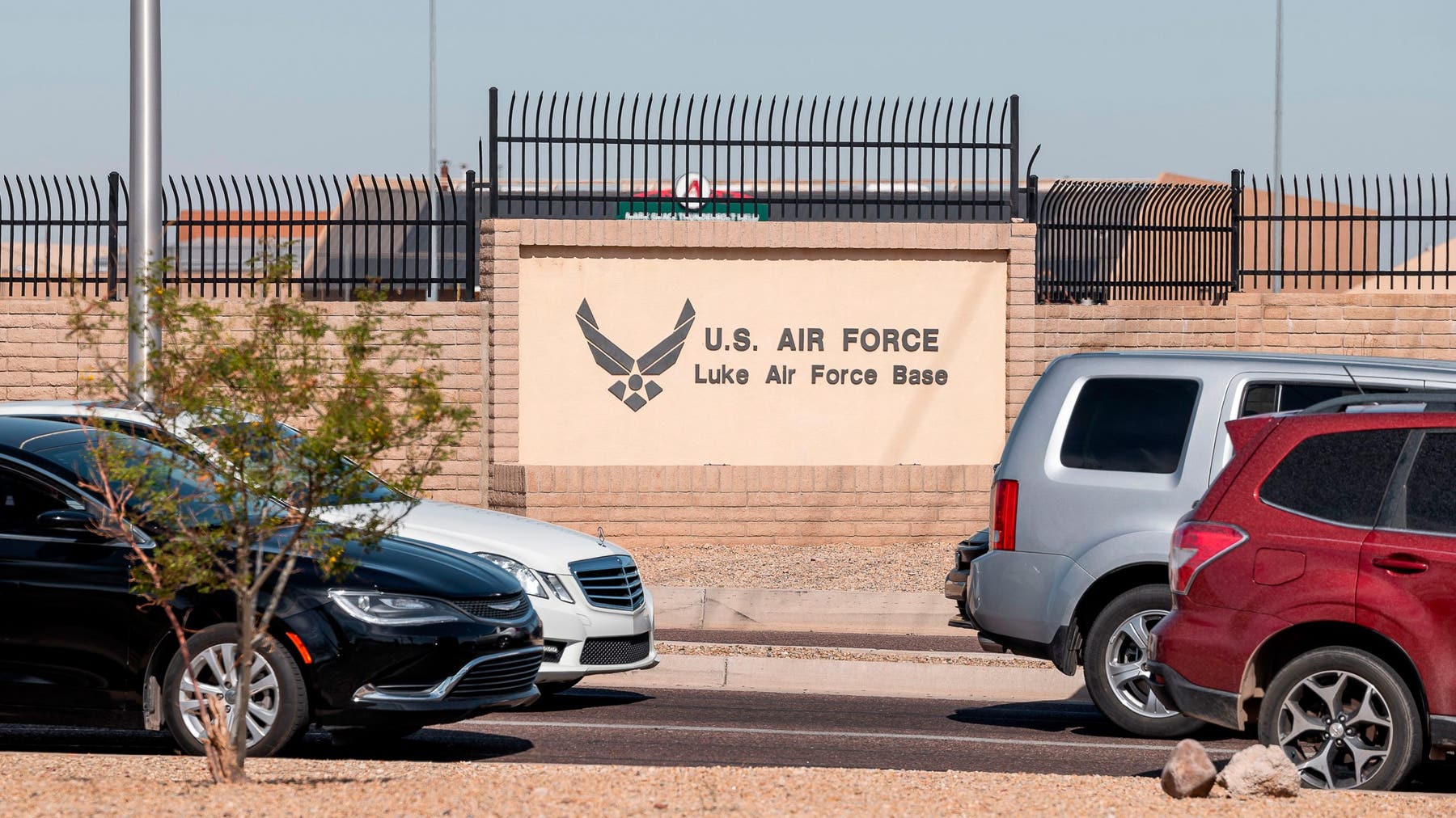 Luke Air Force Base lockdown lifted after reports of active shooter incident