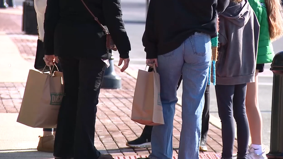 Post-holiday returns may come with hefty restocking fee from major brands