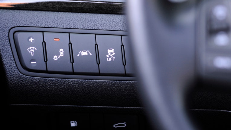 New I-17 flex lanes triggering lane-assist alarms in high-tech vehicles