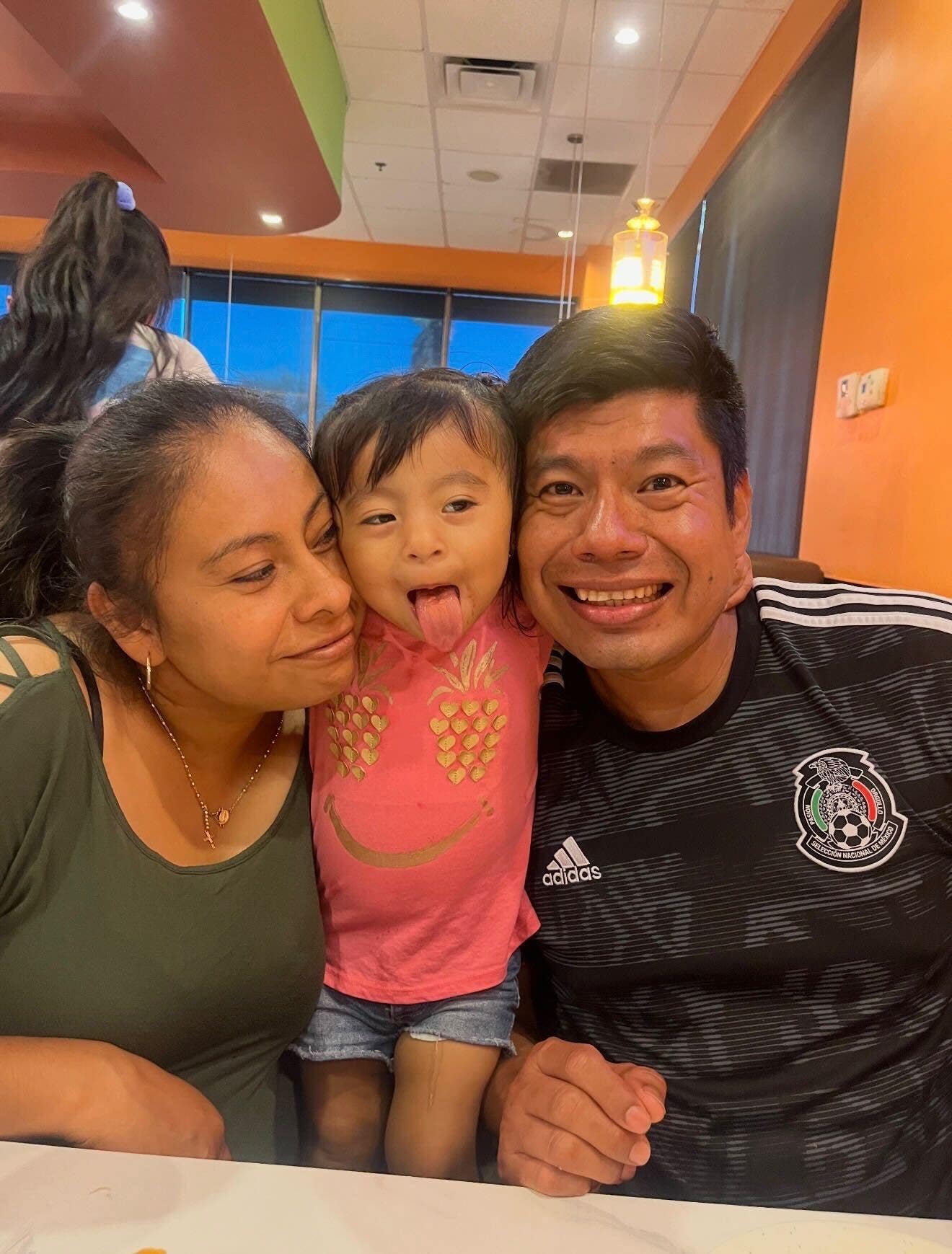 Zipps Sports Grill: Couple among 35+ arrested in ICE raids