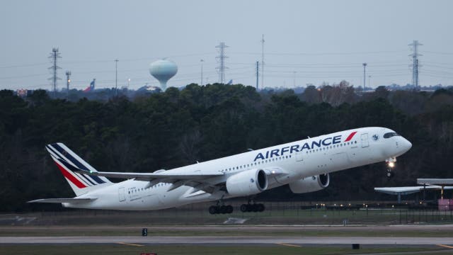 Jordanian national arrested after boarding flight in Arizona with invalid ticket, prompting evacuation