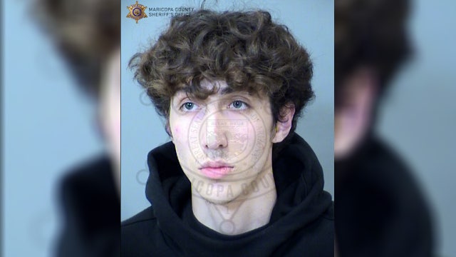 3 arrested after guns drawn at Chandler mall food court: PD