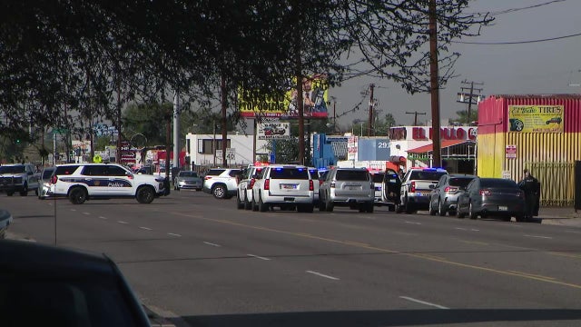 Aggravated assault suspect dies after being shot by Glendale officers: PD