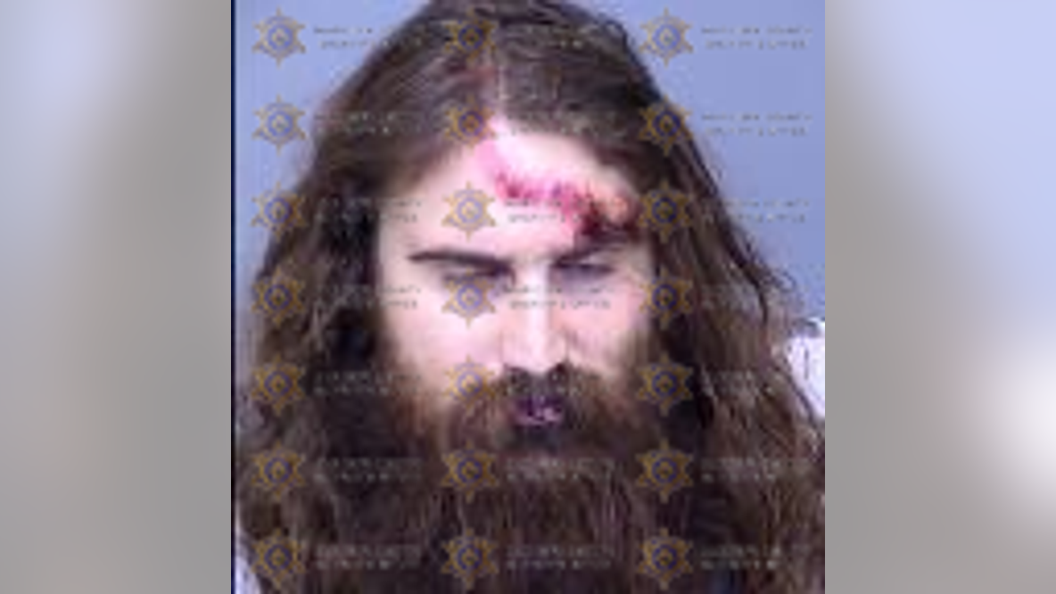 Scottsdale man who pulled gun on mom may have ties to Islamic extremists, prosecutors say