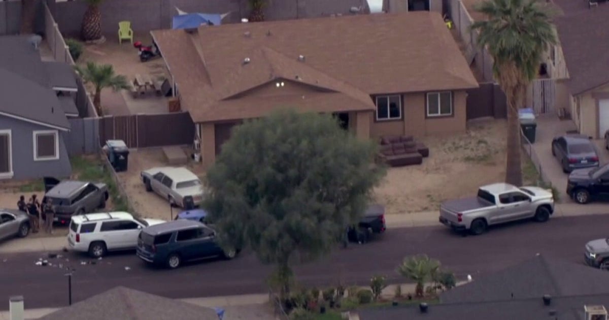 Traffic stop leads to woman being shot by police in west Phoenix | FOX ...