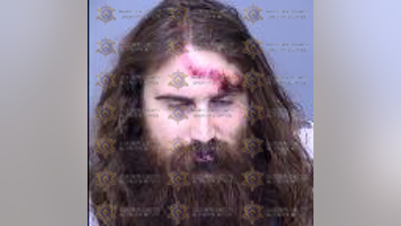 Scottsdale man who pulled gun on mom may have ties to Islamic extremists, prosecutors say