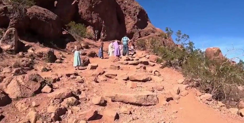 Tourists find 'blessing' in Arizona's winter heat wave