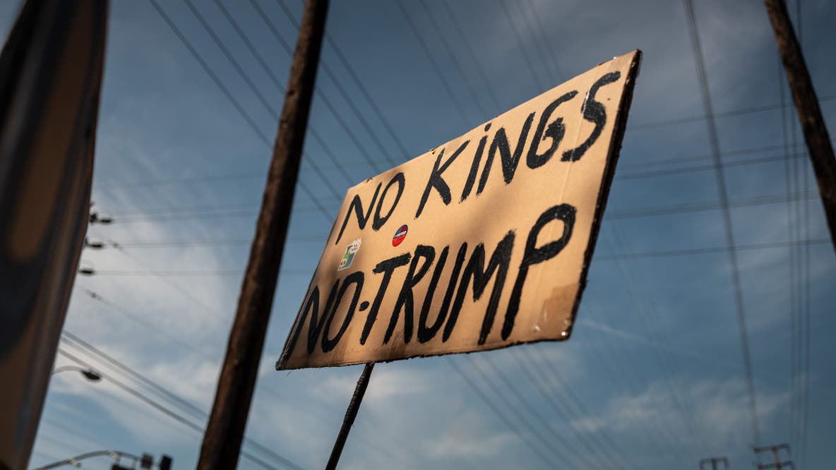 'No Kings': Thousands rally at protests across AZ