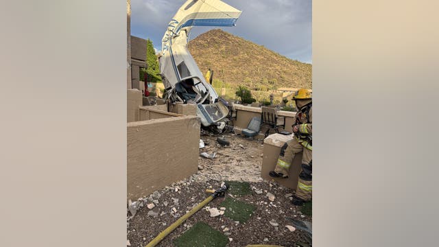 Cause of small plane crash into north Phoenix backyard released in NTSB report