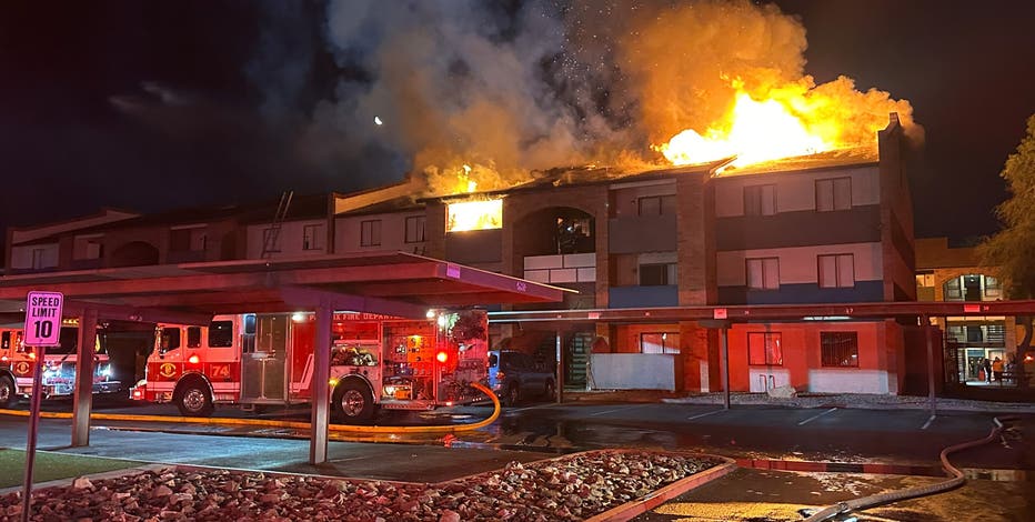 Dozens displaced after fire burns Phoenix apartments