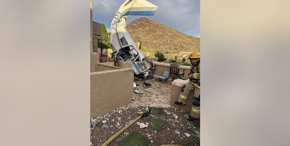 Cause of small plane crash into north Phoenix backyard released in NTSB report