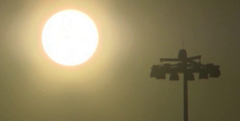 Phoenix prepares for heat rescues during earliest heat wave on record