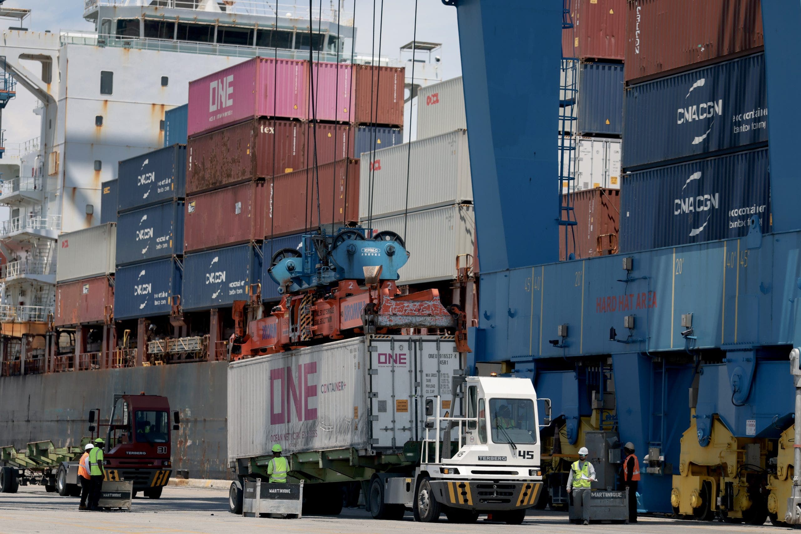 Businesses can now apply for tariff refunds after Supreme Court ruling