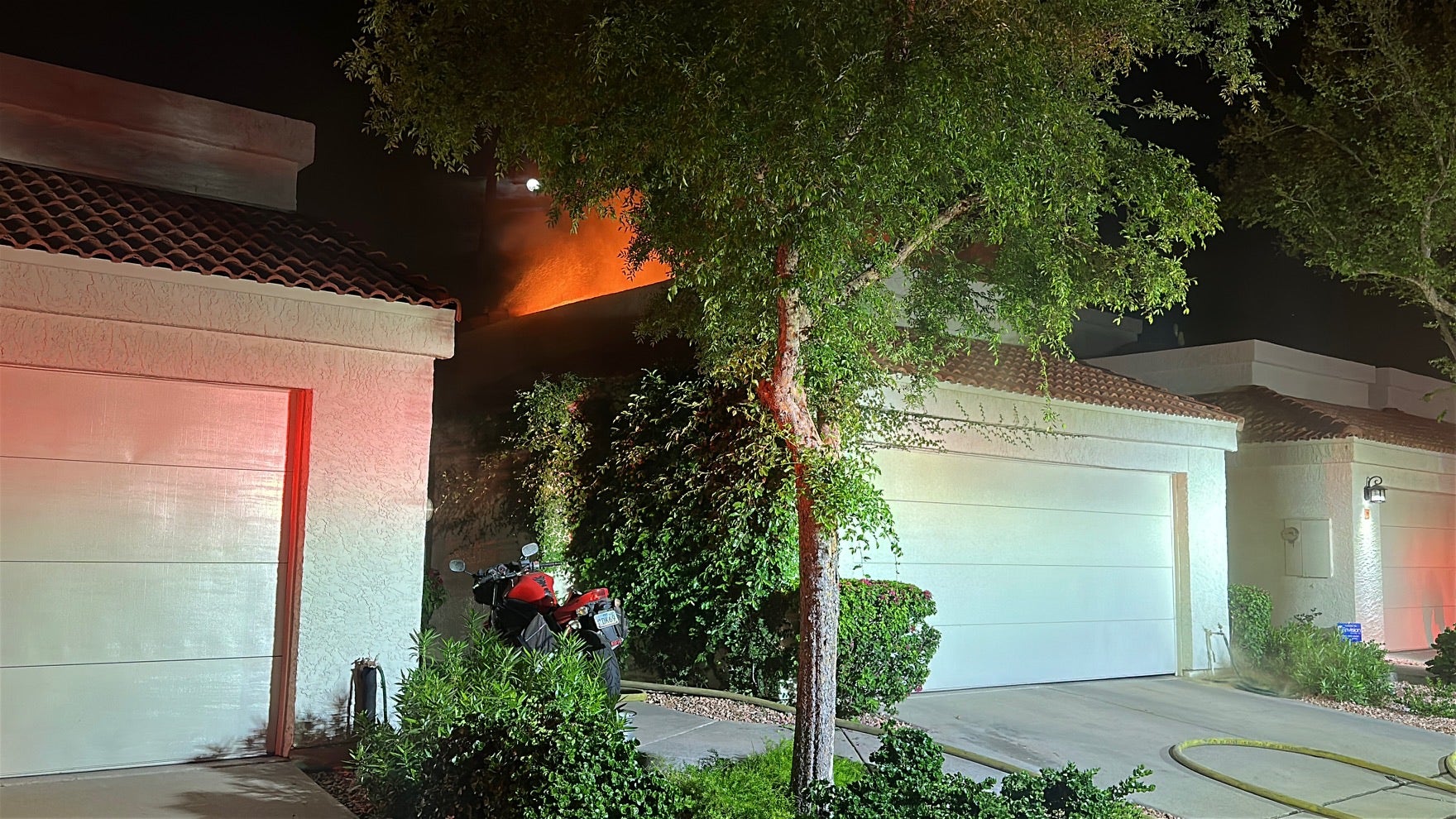 Man critically injured in Phoenix house fire