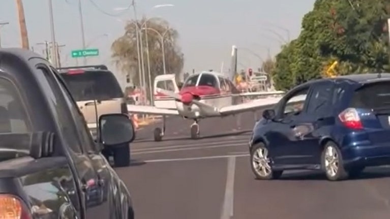 Plane makes emergency landing on canal bank near Mesa intersection