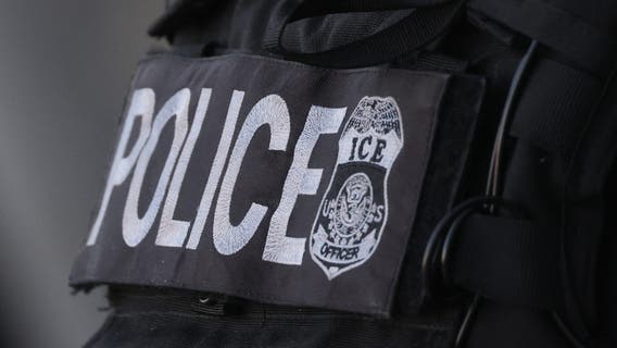 Arizona Democrats call Mesa ICE facility conditions 'shameful' after surprise visit