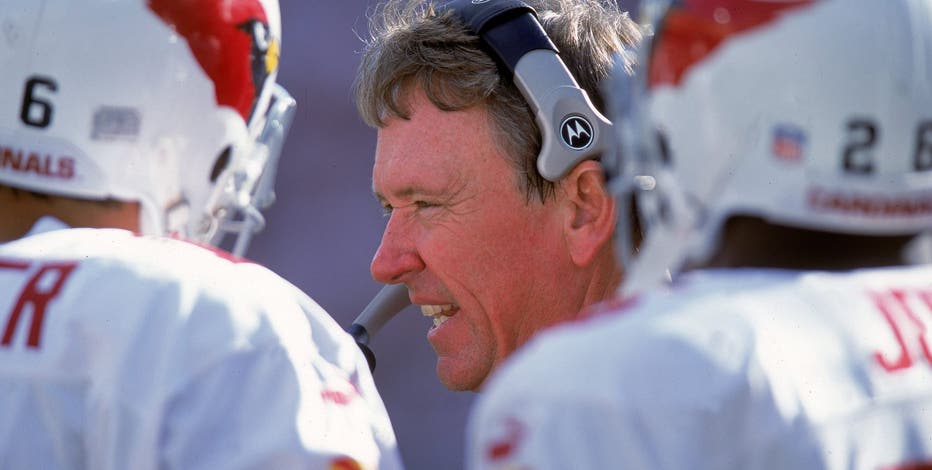 Dave McGinnis: Former Arizona Cardinals coach dies at 74