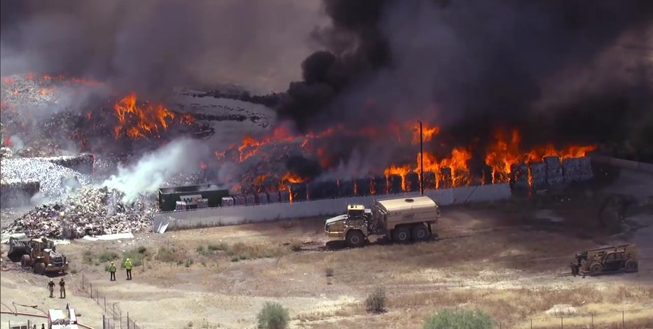 Recycling plant fire in Surprise sends heavy smoke across Loop 303; containment expected to take days