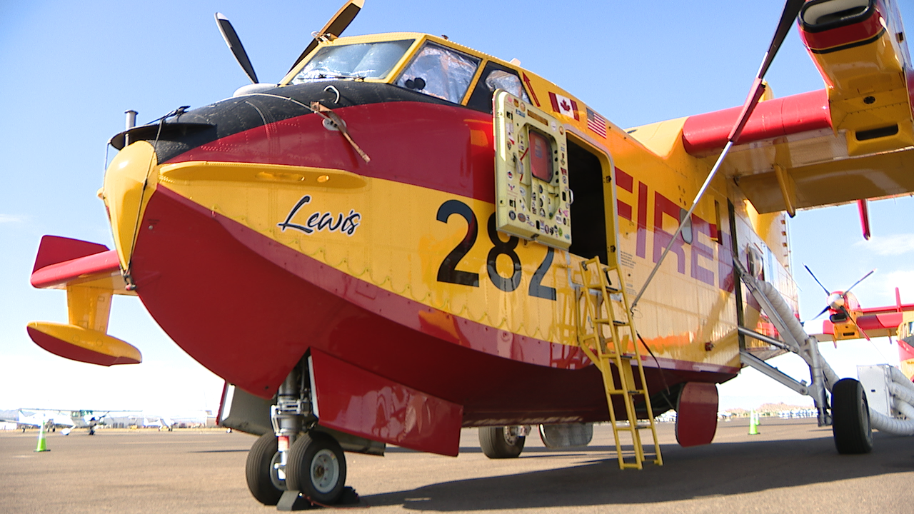 Jones Fire: A look inside the Super Scooper planes dropping 6,000 gallons of water