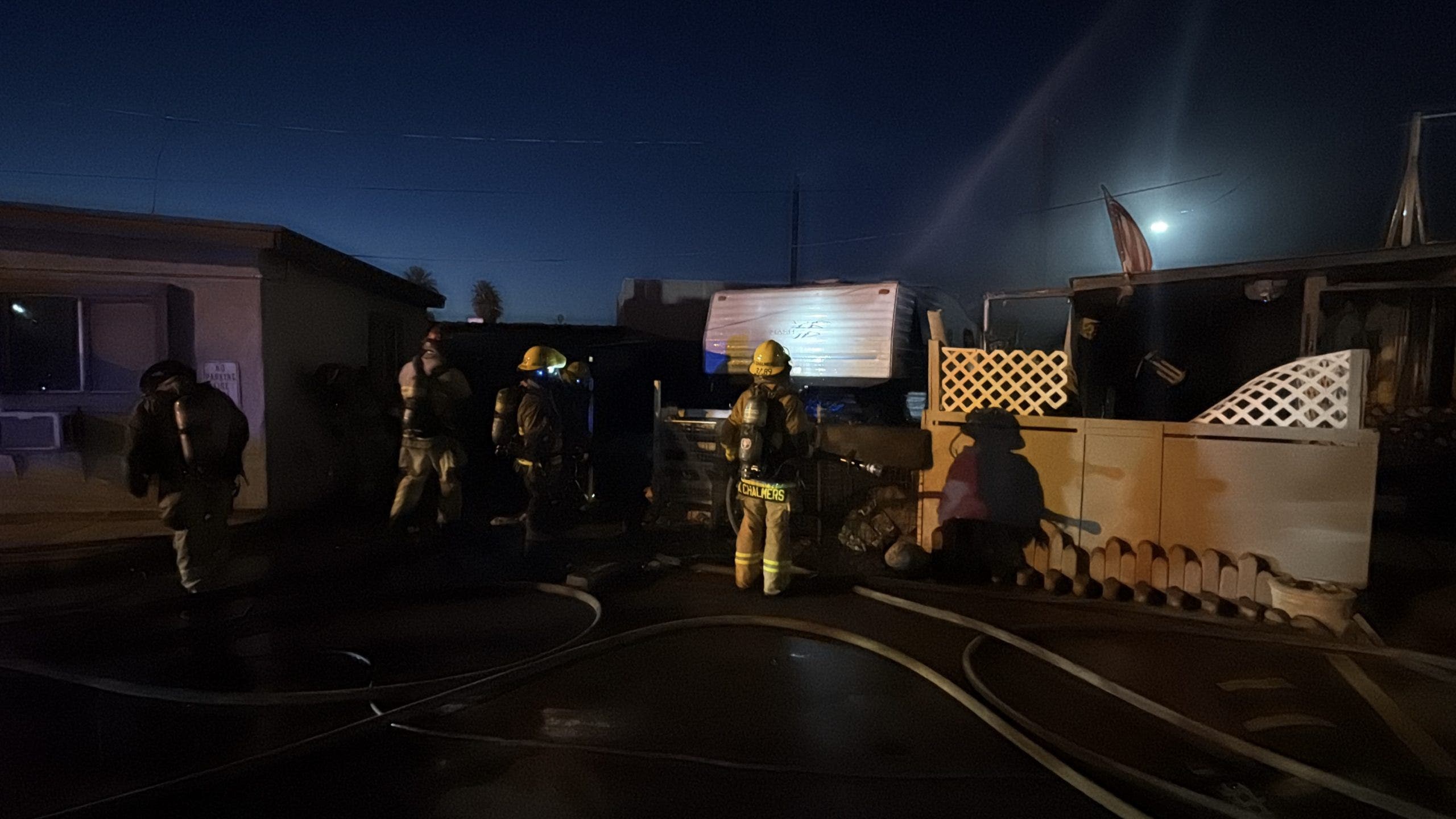 Phoenix mobile home fire sends woman to hospital in extremely critical condition