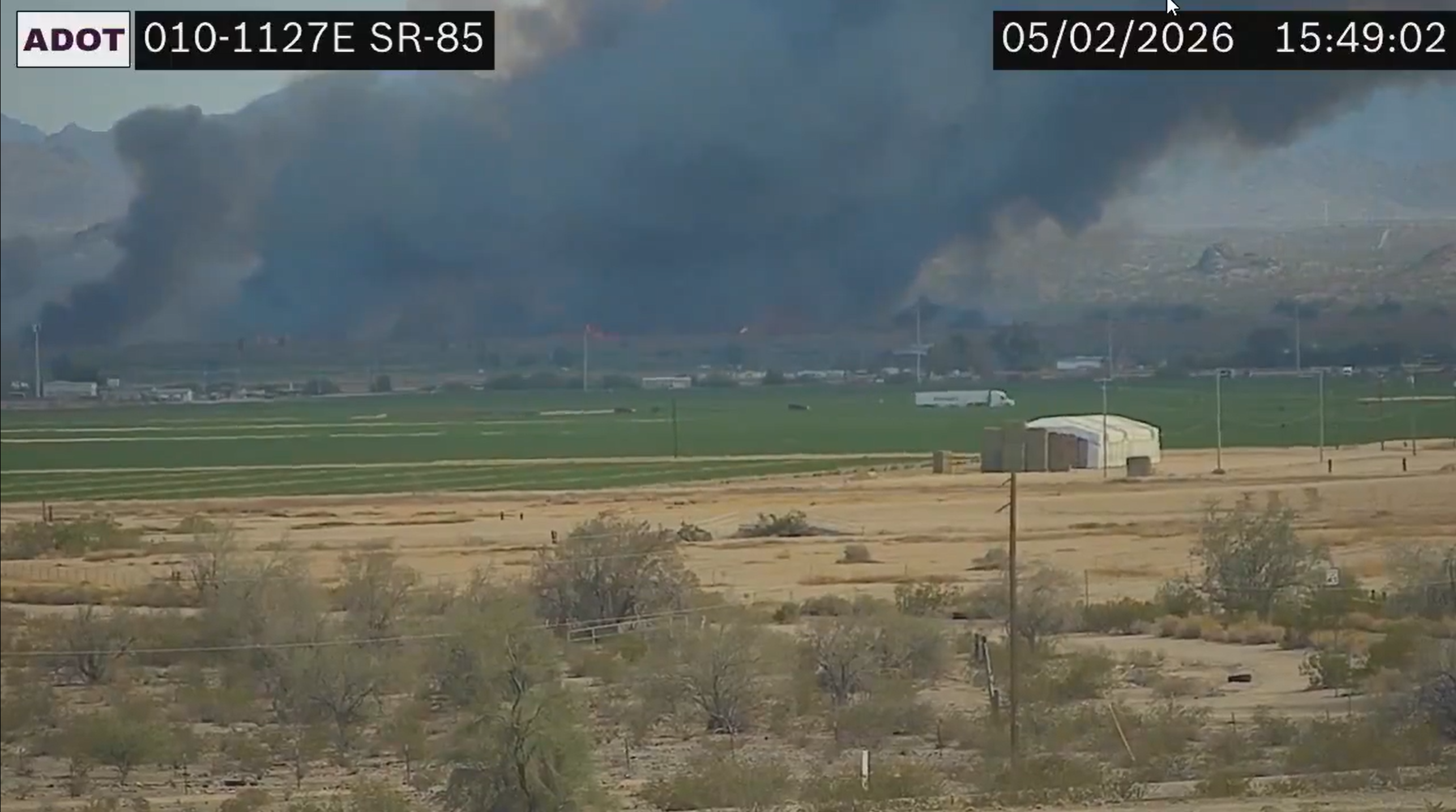 Multiple crews respond to brush fire in Buckeye