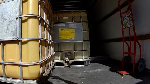 Las Vegas men accused of stealing diesel fuel from Arizona gas stations
