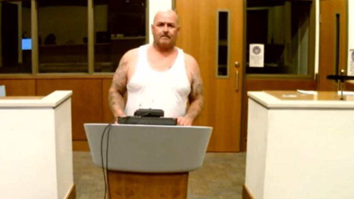 Phoenix man arrested after 121 mph chase on US 60, DPS says