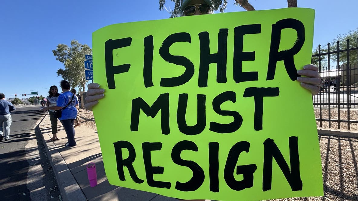 Arizona school board member faces calls to resign after Nazi salute