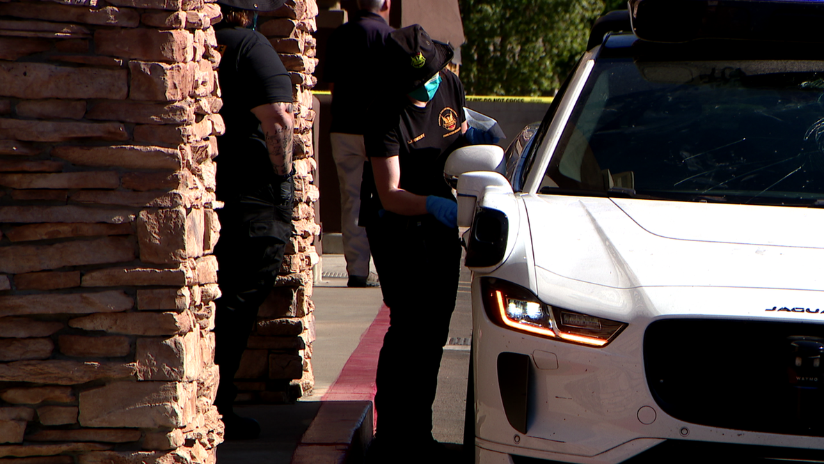 Phoenix bar brawl leaves man fighting for his life, Waymo car smashed