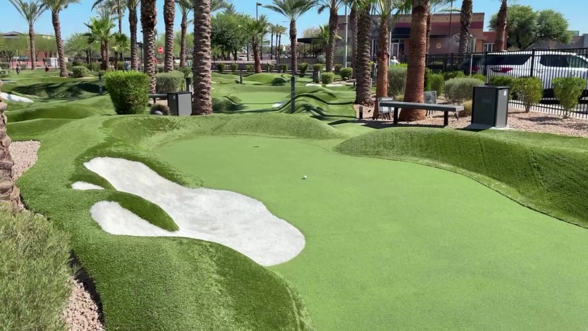 Glendale Popstroke hosts Father's Day mini-golf celebrations