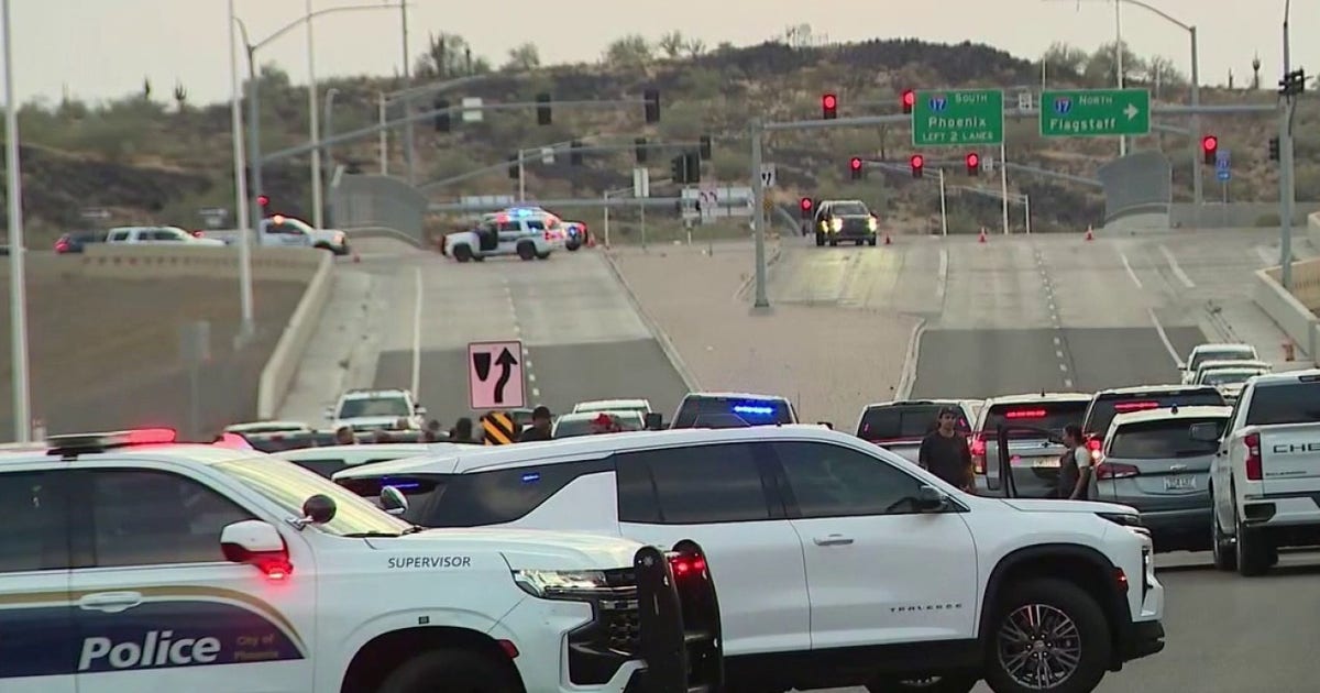 Phoenix Police Officer Fatally Shoots 56-Year-Old Man Who Allegedly Pointed Gun