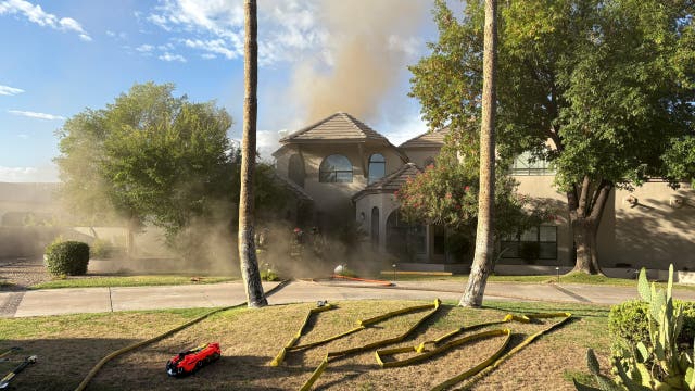 House fire in Paradise Valley leaves 4 displaced