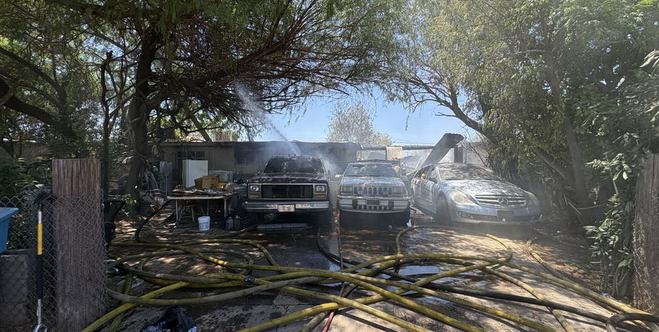 6 people in critical condition following West Phoenix house fire