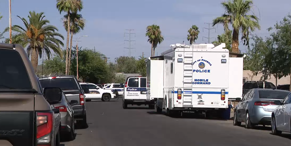 3 shot inside south Phoenix home Saturday morning