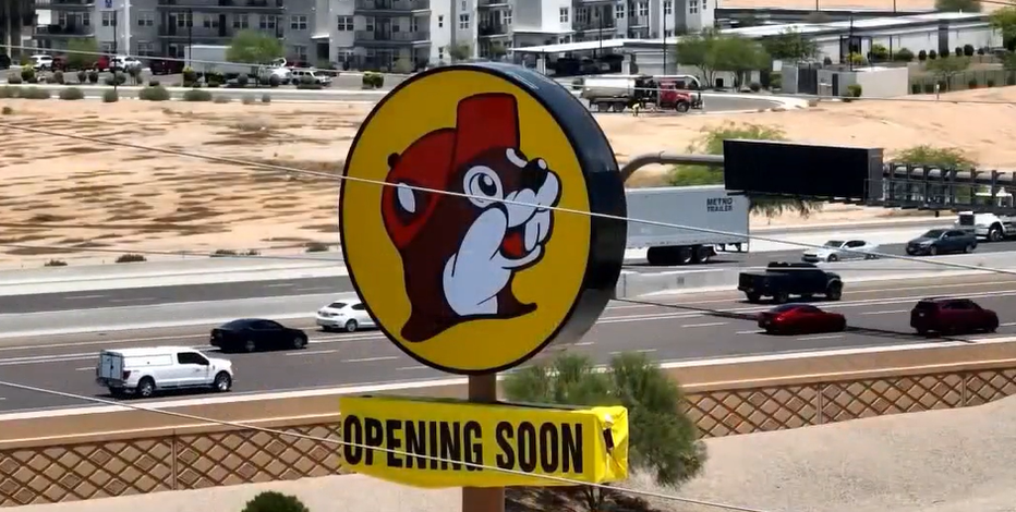 Goodyear Buc-ee's: Fans line up overnight for first Arizona location