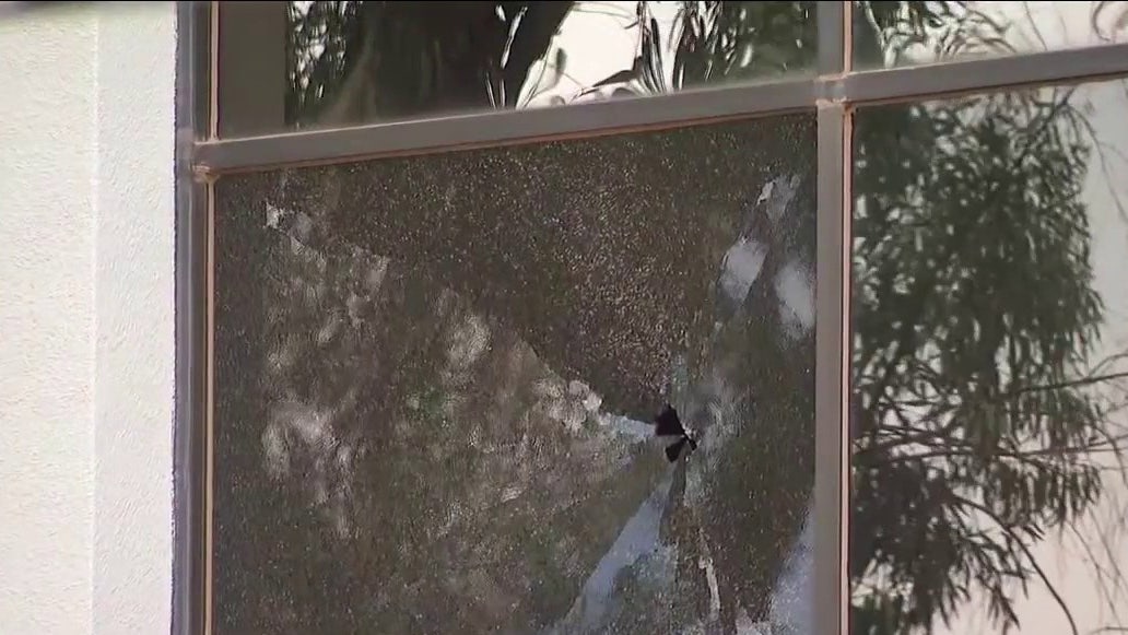 FBI investigating shots fired at Phoenix ICE building