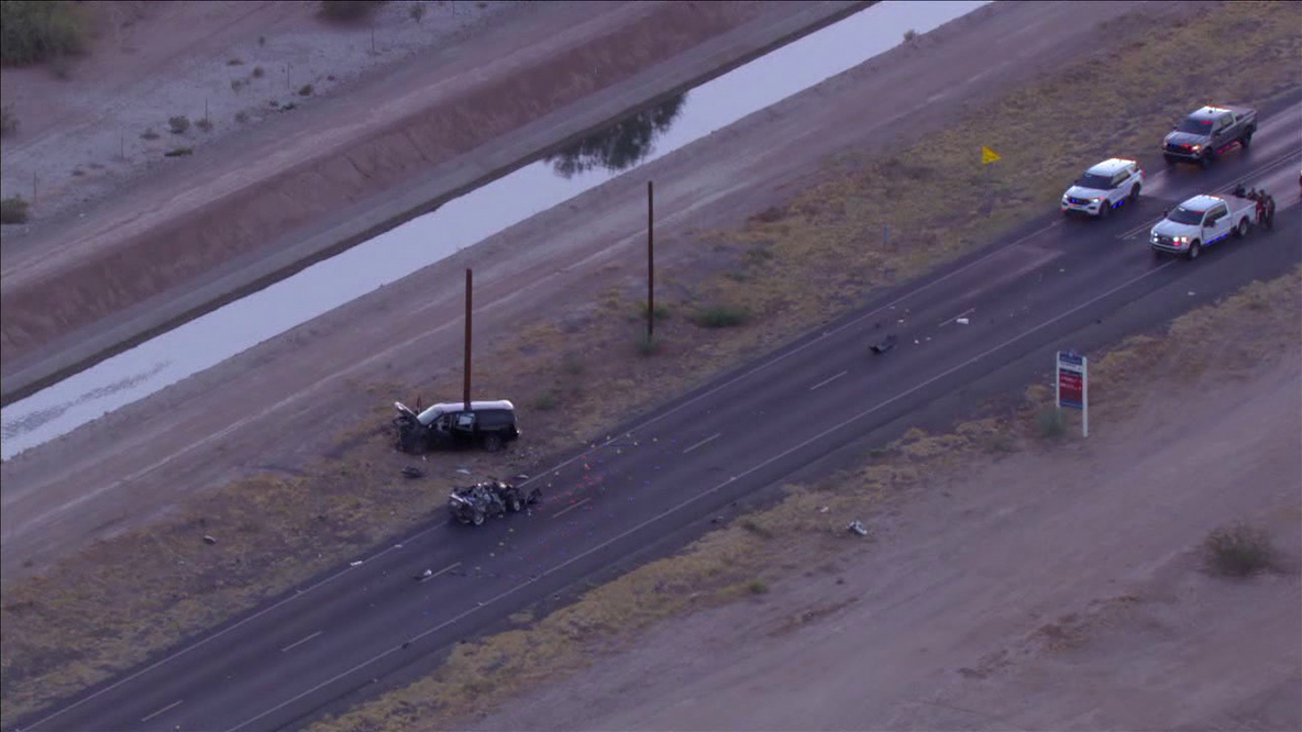 Hunt Highway closed in San Tan Valley due to deadly hit-and-run crash, PCSO says