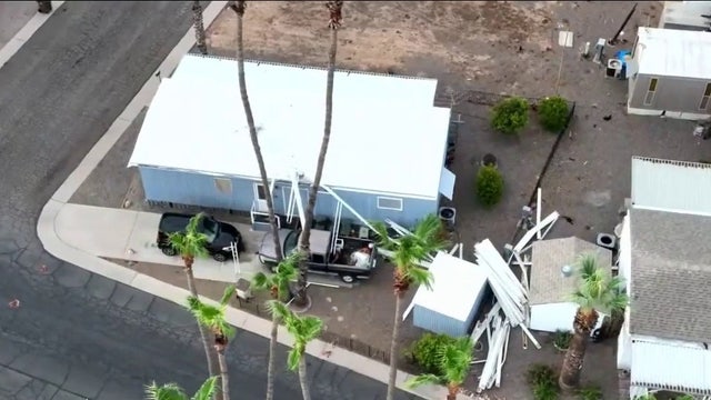 Monsoon storm rips carports and siding off mobile homes in Glendale