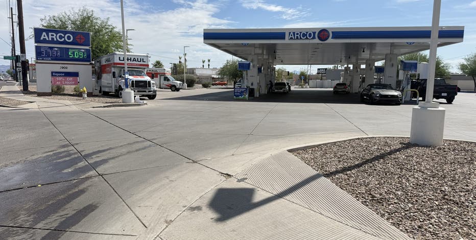 Phoenix gas station spat between strangers turns deadly, 21-year-old arrested for murder