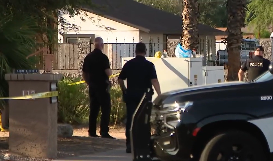 3 dead, 1 injured after fatal Gilbert stabbing spree ends in police shooting