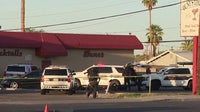 Man in custody following standoff at Phoenix bar