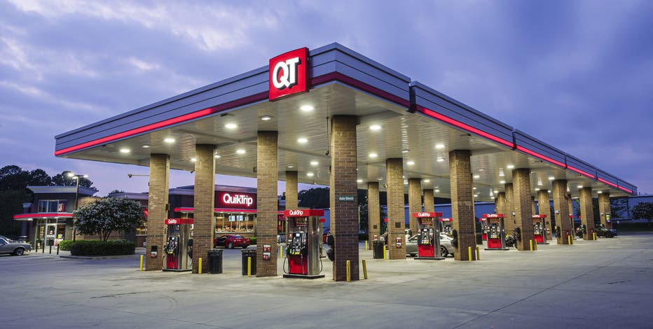 Fight at Avondale QuikTrip between two men turns deadly
