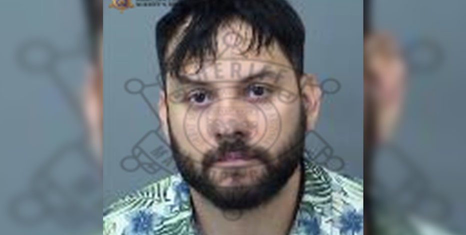 Man accused of burglarizing Mesa Arts Center with his 10-year-old son: PD