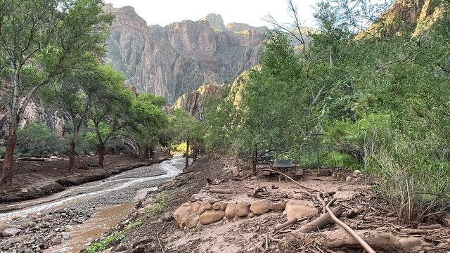 Grand Canyon shuts off water along Bright Angel Trail after fatal flash floods