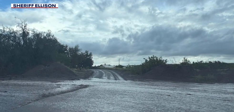 Extreme monsoon flooding hits Greenlee County, rising river threatens roadways