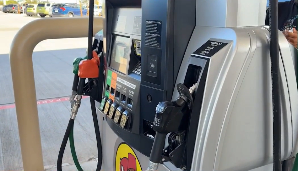 Arizonans choose to travel local with higher Labor Day gas prices