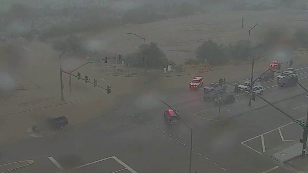 Arizona weather forecast: Tropical disturbance brings heavy rain, flood threat to Phoenix